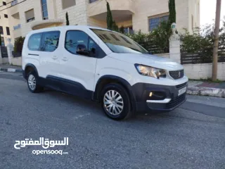  4 عرض التقسيط بسعر الكاش بيجو ريفتر 2021