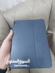 4 كيبورد ايباد magic keyboard