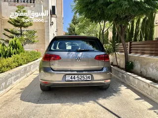  4 E-golf premium بحالة الوكاله