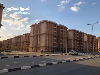  1 شقةمفروشة للاءيجار  فى كمبوند جاردنيا سيتى مدينة نصر مرحبا بجميع الجنسيات