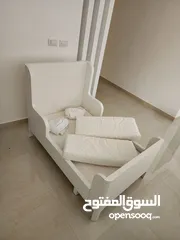  3 تخت اطفال آيكي قابل للتمددا بحالة ممتازة جداا مع فرشة وكفر
