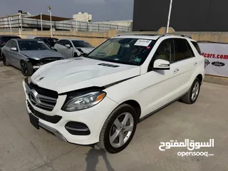  1 Mercedes-Benz GLE 400 4matic