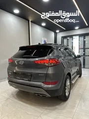  3 Hyundai tacson 2017 full panurama