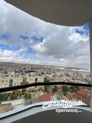  10 شقة مجددة بالكامل - الرابية - 3نوم1ماستر - بإطلالــــه مميزة - قرب الخدمات العامة