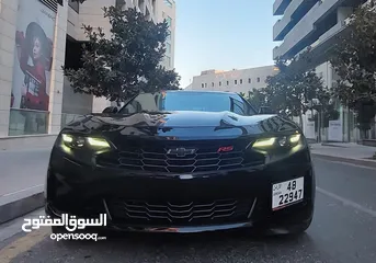  1 Chevrolet camaro 2020