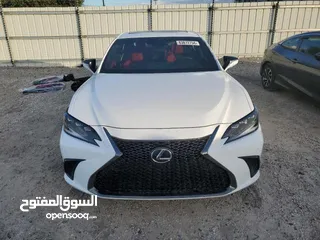  1 البيع بالحادث/ موديل 2025 زيرو لكزس ES350 F SOPRR حادث بسيط جدا