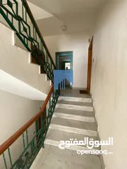  6 شقة فاخرة للبيع في جبل عمان طابق اول 190م تشطيب سوبر ديلوكس بسعر مغري