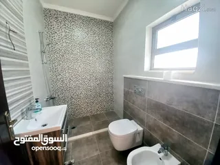  3 شقة غير مفروشة للبيع في الشميساني  ( Property ID : 31770 )