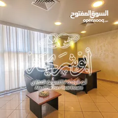  14 مكتب فاخر بالصويفية مجهز بالكامل للبيع او للايجار من المالك مباشرة