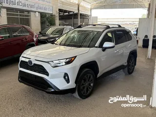  4 تويوتا راف فور ((2024)) XLE بريميوم، فل كامل، فحص كامل، فورويل، بطارية ليثيوم، حرة، بحالة الوكالة..