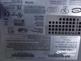  3 بروجكتر هيتاشيVGA موديلcpRx70....2000لومنس به مدخلAV.......VGA