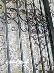  9 باب حمايه خارجي للمنزل تفصيل بحالة ممتازة جدا حديد صب ثقيل