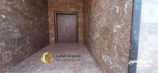  1 #فيلا_خدمية_سكنية العنوان  حي الدولار