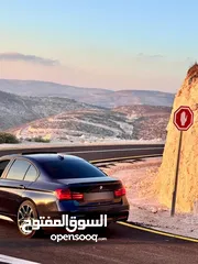  2 بي ام320 بيع او بدل ع اشي كوري