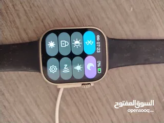  7 ساعة  hoco y12 ultra شبيها ل ساعة أبل مستخدمة لاكن بحالة جديدة لا يوجد عليها أي خدوش أو كسور ساعة