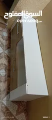  1 طاوله شاشه