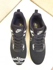  5 بوط نايك جديد لون كحلي