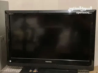  1 تلفزيون توشيبا LCD