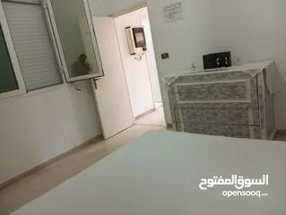  4 شقة أرضي بحي ابن خلدون تونس العاصمة