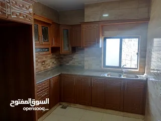  9 شقتين للبيع في حي نزال