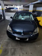  20 متسوبيشي لانسر GLX 2007 1600 cc وارد الخليج الكويت جميع الإضافات بإستثناء الفتحه وجنط إضافي.