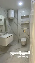  2 شقة دوبلكس مع روف وترس فاخره