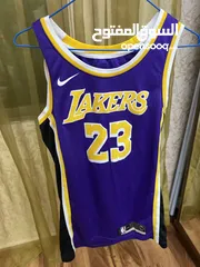 2 Lakers تيشرت small