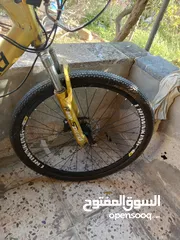  2 بسكليت بنزين