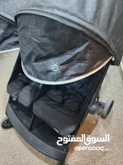  6 عرباية توأم  للبيع 85