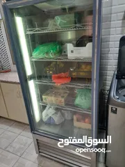  1 للبيع ثلاجة عرض