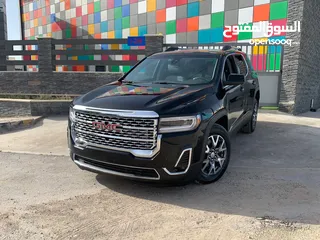  1 GMC Acadia 2023 تصلح لجميع الإعفاءات