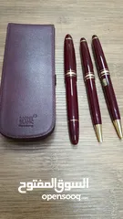  1 The rarest color of Mont Blanc writing service with yellow gold plating