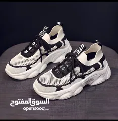  2 احذية رياضية