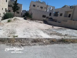  9 أرض سكنية مميزة للبيع في حي الضياء - أبو نصير 374 متر مربع