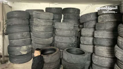  3 كوشك شبه جديد للبيع كميه كامله