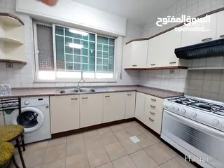  6 شقة للايجار في  دابوق ( Property 33376 ) سنوي فقط