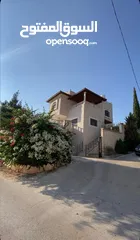  1 للبيع فيلا صغيرة في سلفيت