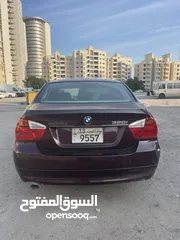  5 BMW 320i موديل 2008