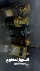  3 علب عطور فارغة