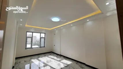  24 عماره تجاريه رقم واحد للبيع بسعر مناسب