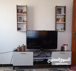  6 كنب كورنر مع طاولة نص مع طاولة شاشة كلهم طقم كامل