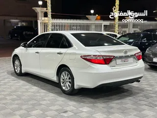  5 Toyota Camry GL