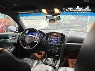  4 كرايسلر 300S 2018