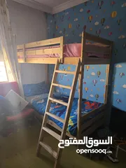  1 غرفة نوم شباب مع خزانة عدد 2 كبيرة 6 أبواب  + طاولة مكتب