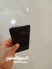  4 فيفو اكس 200 برو