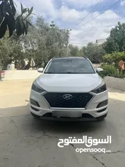  4 هونداي توسان