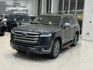  7 Toyota Land Cruiser VX 2022 (Grey)