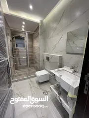  16 بالاقساط طابق ثالث مع روف في طريق المطار  تشطيب فندقي مع فير بليس و جاكوزي
