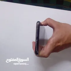  2 ايفون 11 برو ماكس - Iphone 11 pro max