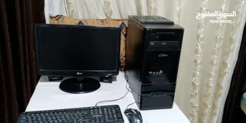  1 كمبيوتر كامل للبيع غير قابل للتفاوض